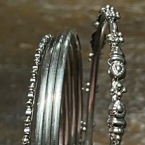 3 Plain & 2 Decorative Bracelets